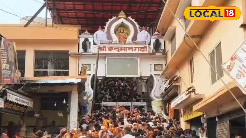 अयोध्या हनुमानगढ़ी में नवाब मंसूर अली खां के पुत्र का हनुमान जी कृपा से बची जान, जाने