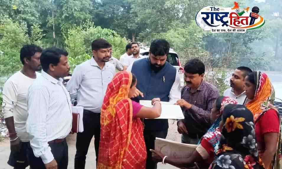 बलरामपुर : जिला पंचायत सीईओ ने कंचननगर में परखी स्वयं सहायता समूहों की आजीविका गतिविधियां…