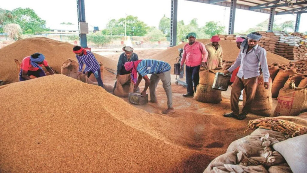 CG News : किसानों के लिए बड़ी सौगात’ धान खरीदी केंद्रों में बनेगा आधुनिक इंफ्रास्ट्रक्चर, सरकार ने शुरू की नई पहल
