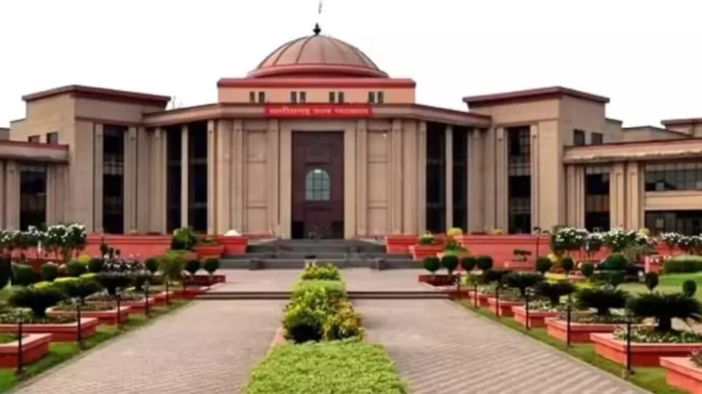 सड़क सुरक्षा पर High Court’ सरकार को जारी नोटिस, खतरनाक ब्लैक स्पॉट की स्थिति बताने के निर्देश
