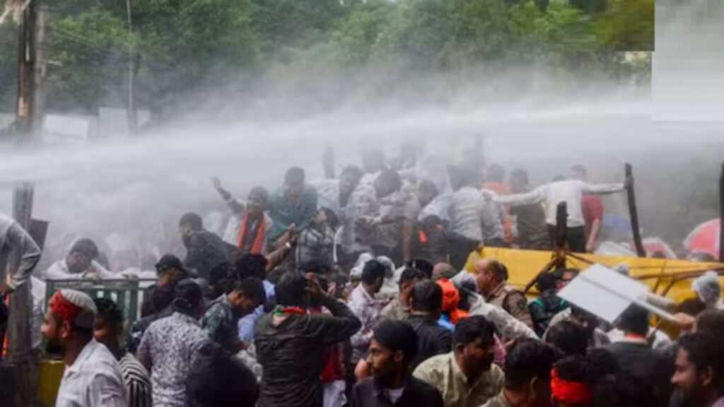 BJP कार्यालय घेराव में हिंसा’ कांग्रेस नेताओं पर बोतल और पत्थर फेंकने का आरोप, FIR दर्ज