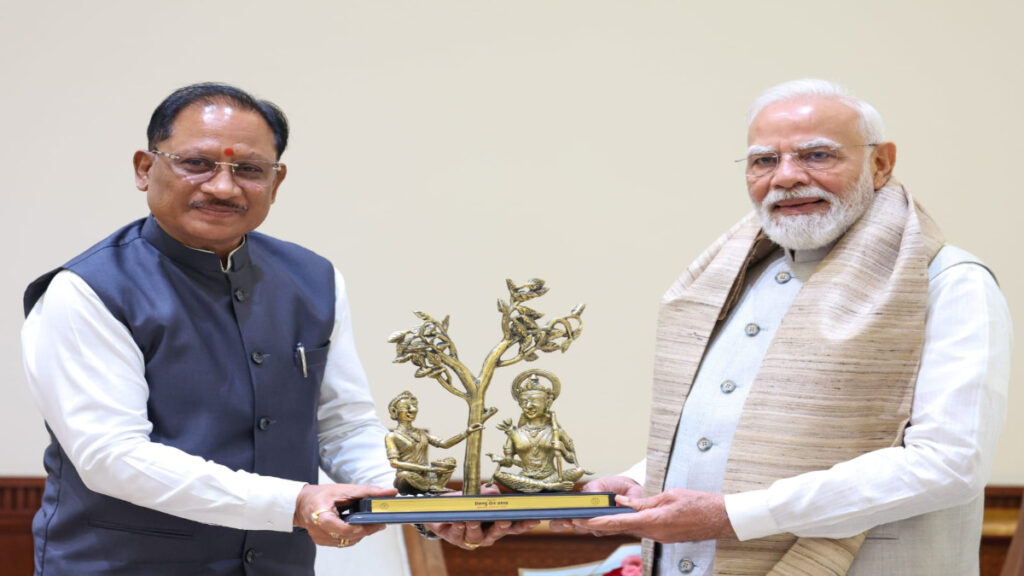 दिल्ली दौरे पर सीएम साय की PM Modi’ से मुलाकात, छत्तीसगढ़ की तीन बड़ी परियोजनाओं के लिए मांगा केंद्र का सहयोग