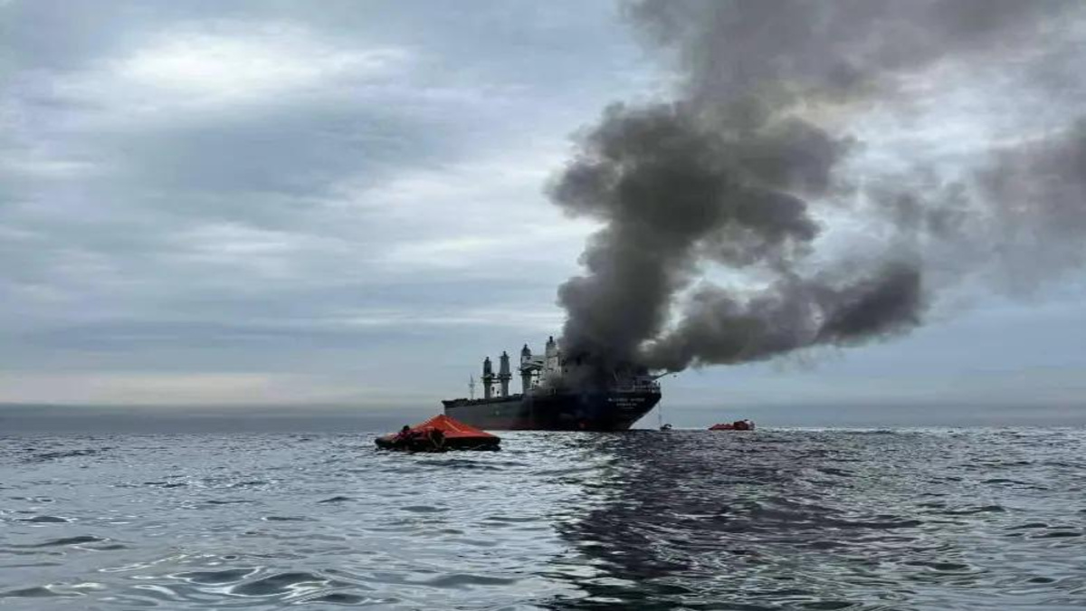 Iranian attack on two UAE oil tankers in the Strait of Hormuz
