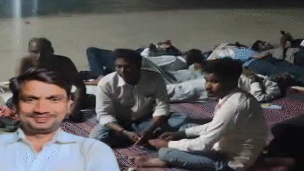 CG NEWS : बाल संप्रेक्षण गृह हत्याकांड, चौकीदार का अंतिम संस्कार, बेटे को नौकरी का आश्वासन