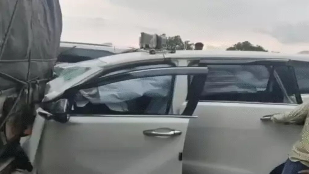 BJP Chhattisgarh President Accident : ललितपुर में बड़ा सड़क हादसा, छत्तीसगढ़ BJP अध्यक्ष किरण सिंह देव घायल