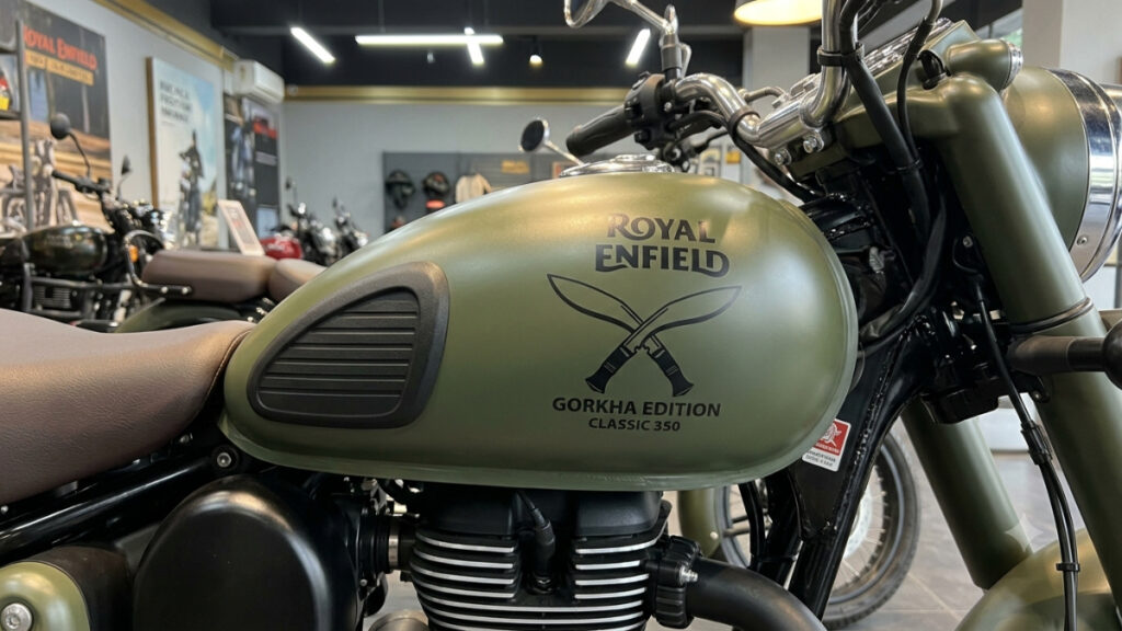 Royal Enfield Classic 350 Gorkha Edition भारत में लॉन्च, ₹2.10 लाख से कीमत शुरू Royal Enfield Classic 350 Gorkha Edition