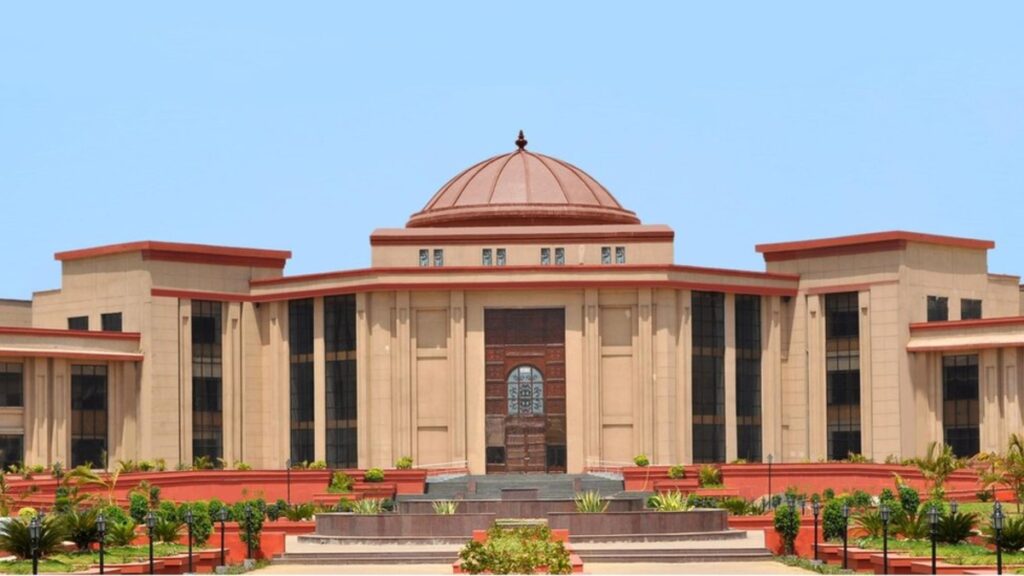 CG News : छत्तीसगढ़ में न्यायिक भाषा को लेकर बड़ा बदलाव, ‘रखैल’ और ‘चरित्रहीन’ जैसे शब्दों के इस्तेमाल पर रोक