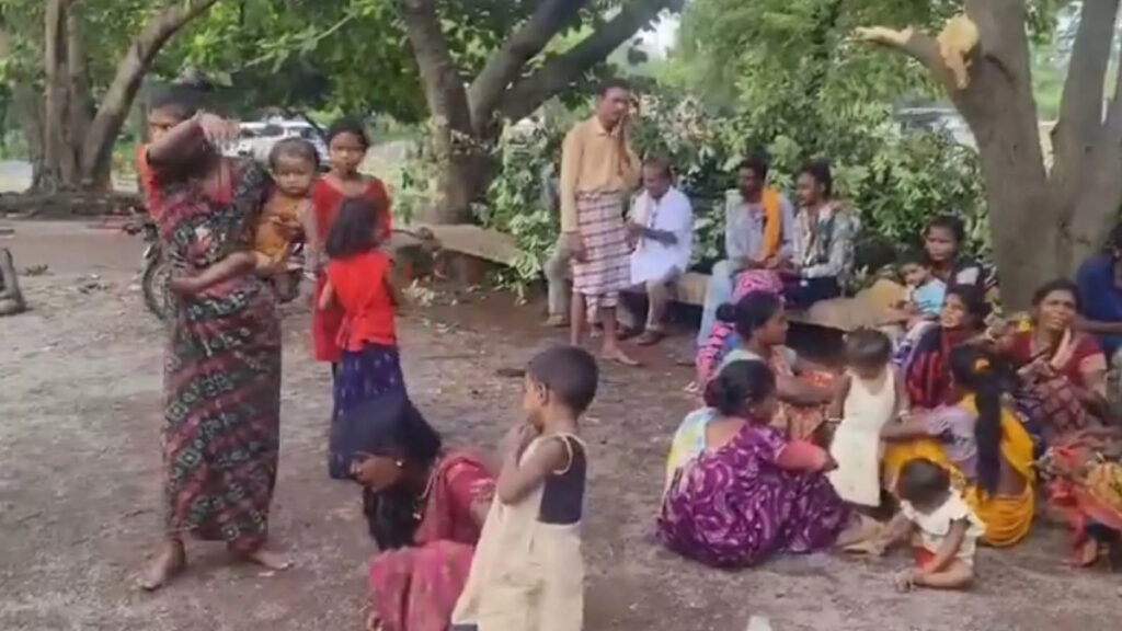 CG News : विधानसभा रोड पर दर्दनाक हादसा, स्कूल बस की चपेट में आने से 2 वर्षीय मासूम की मौत, इलाके में पसरा मातम