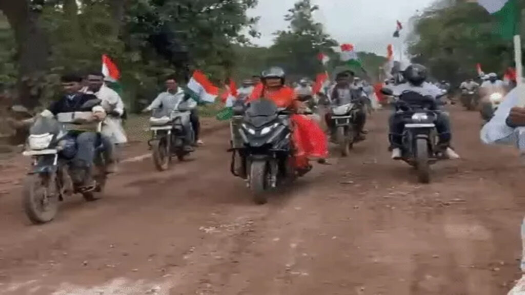 CG News : हिड़मा-देवा के गढ़ से कर्रेगुट्टा तक तिरंगे का सफर, सुरक्षा के रहे कड़े इंतजाम