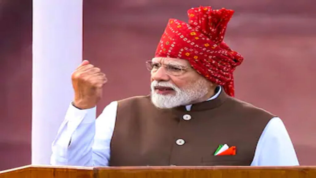 ‘दिमागी नक्सली मौके की तलाश में हैं…’PM Modi’ ने किसे दी चेतावनी