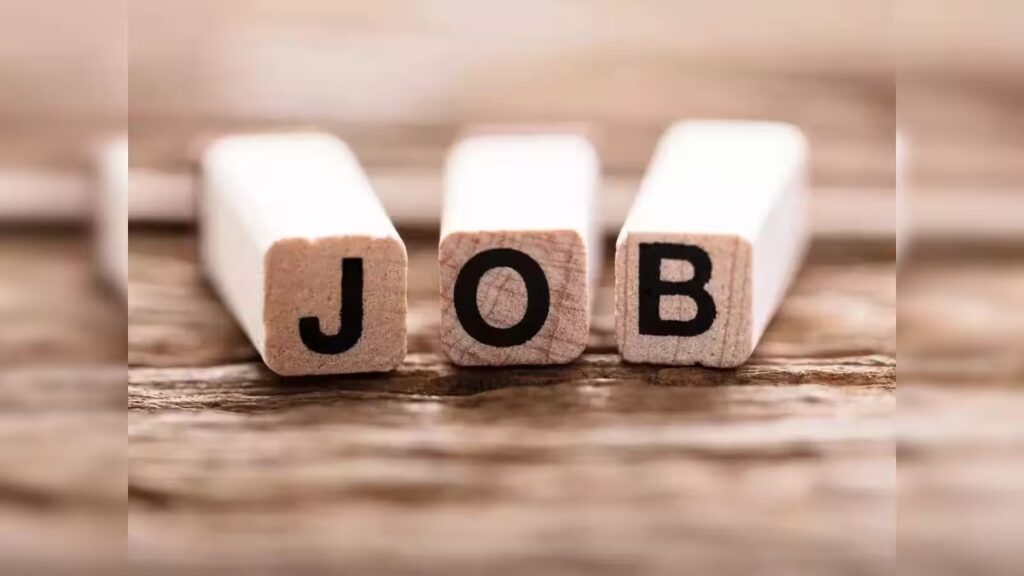 CG Job : नौकरी की तलाश कर रहे युवाओं के लिए खुशखबरी’ छत्तीसगढ़ में 1360 पदों पर भर्ती, देखें क्षेत्रवार वैकेंसी