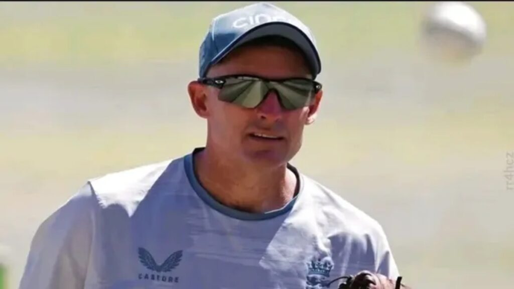 Michael Hussey: माइकल हसी ने ठुकराया इंग्लैंड का ऑफर, एशेज से पहले क्रिकेट ऑस्ट्रेलिया से मिलाया हाथ